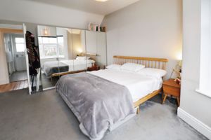 Hadleigh Road- click for photo gallery